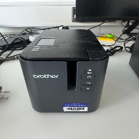 Brother p-Touch Label Printer image 0